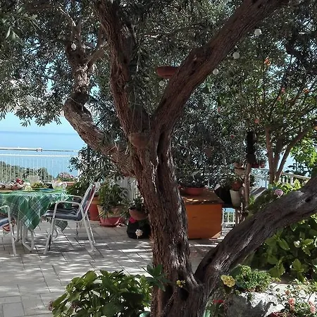 Talia * Scopello (Sicily)